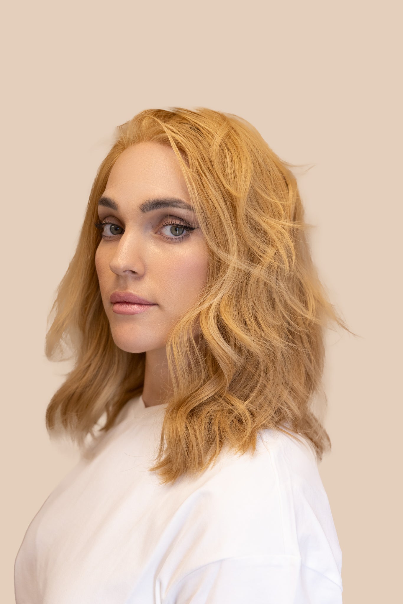 Golden Breeze Waves Wig | LACE TOP